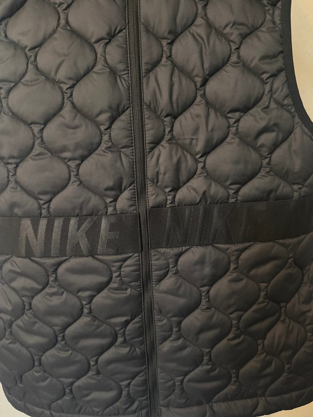 Nike AeroLayer Black Quilted Running Vest XS
